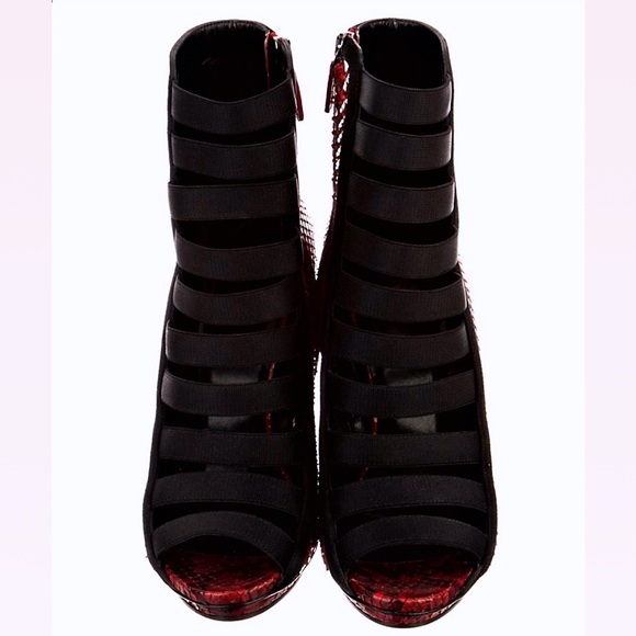 GUCCI NICKI MINAJ RARE Olympia Red Python Heels 38 - Picture 9 of 16